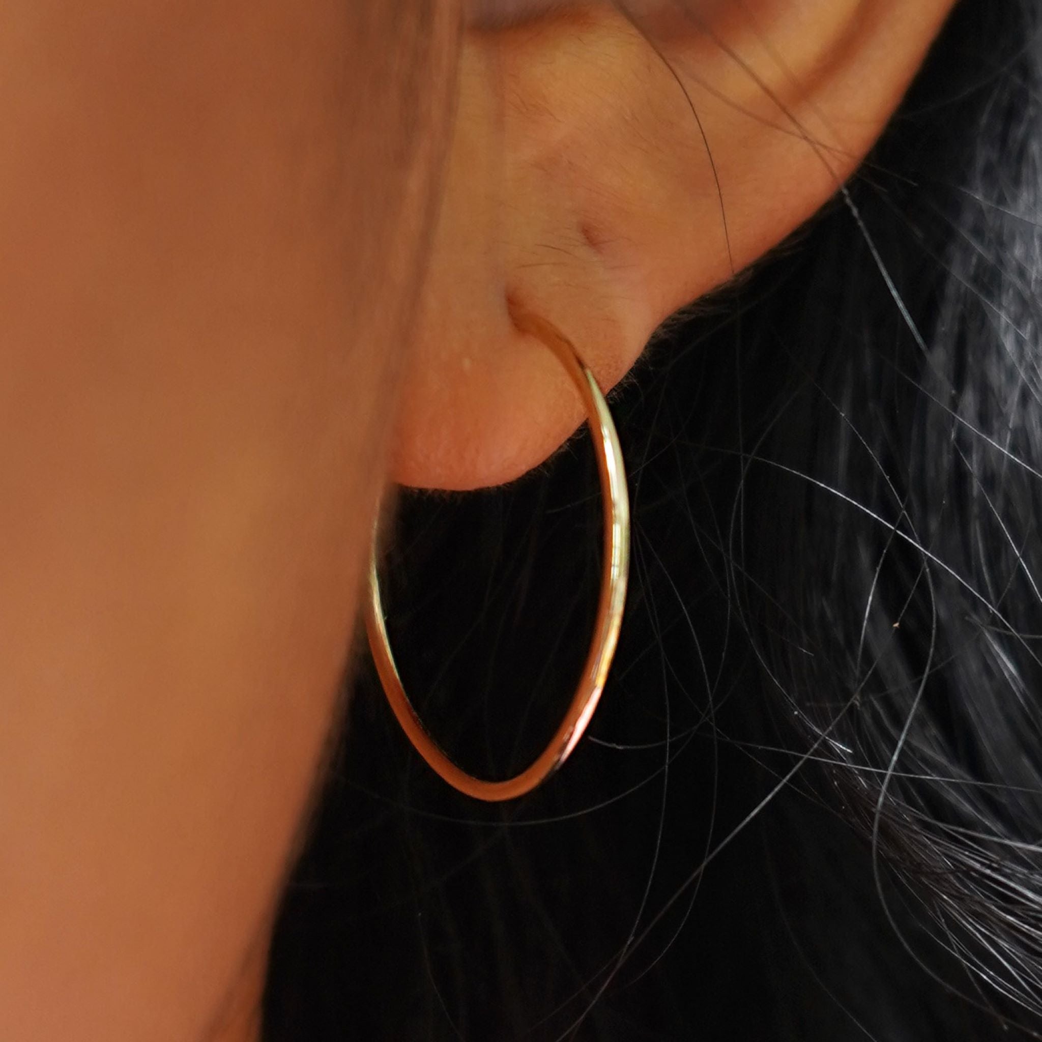 Automic Gold Medium Hoop Earrings Sustainable Fine Jewelry