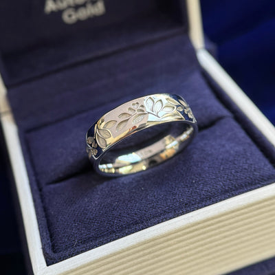 10k White Gold Flowers and Leaves Engraved on 6mm Mix Mirror Band Custom Ring, Size 7.5