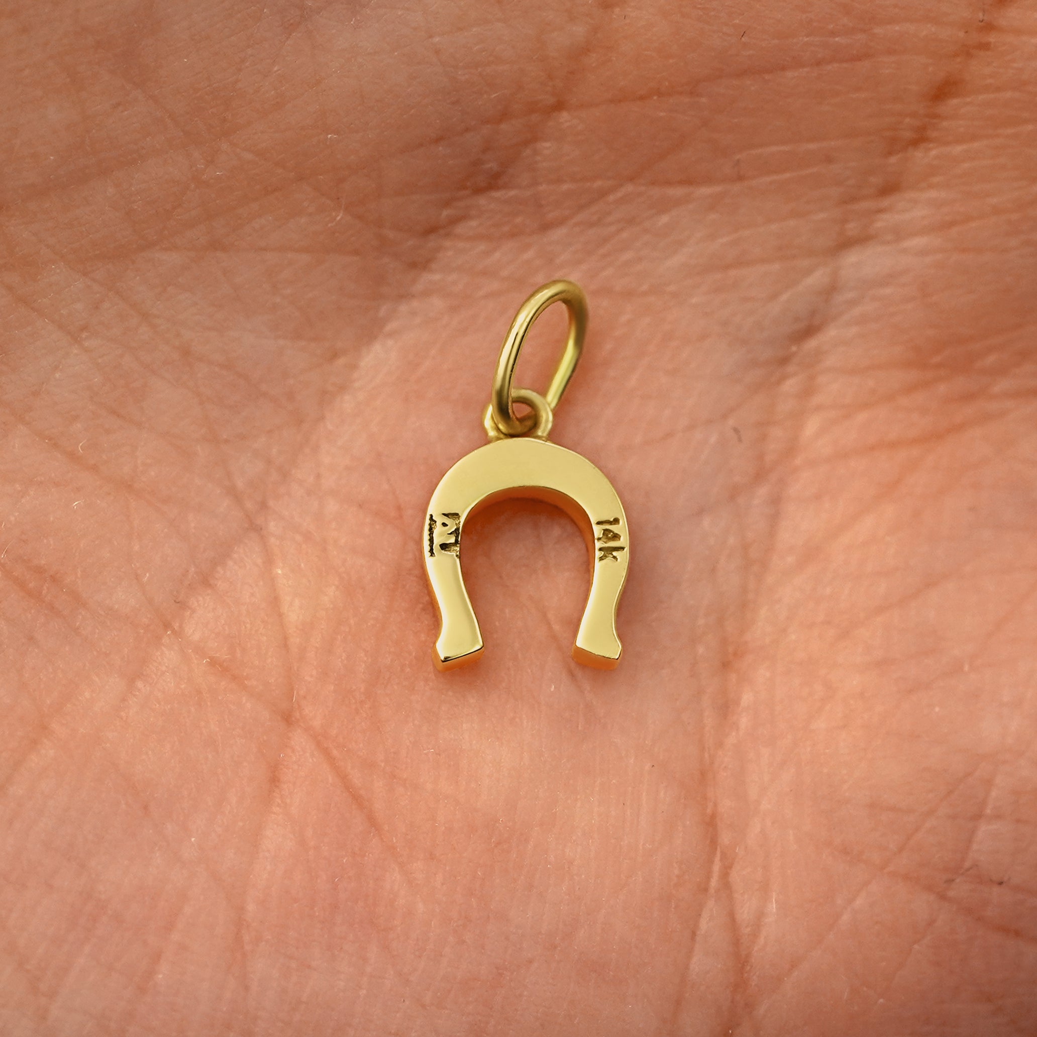 Automic Gold Horseshoe Charm | Minimalist Sustainable Fine Jewelry