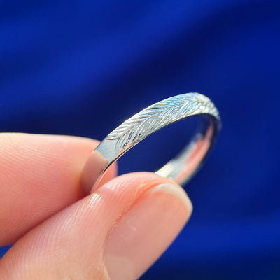 14k White Gold 3.5mm Custom Leaves Three Fourths around Nesting Band, 4 grams, size 8