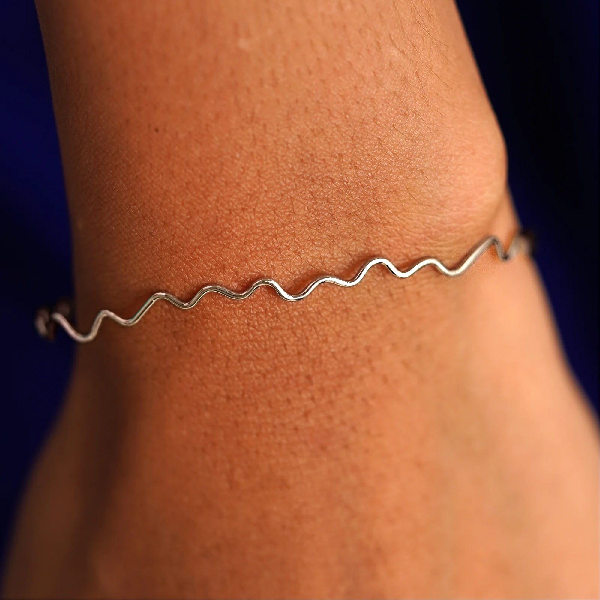 champagne-gold-wave-bracelet.
