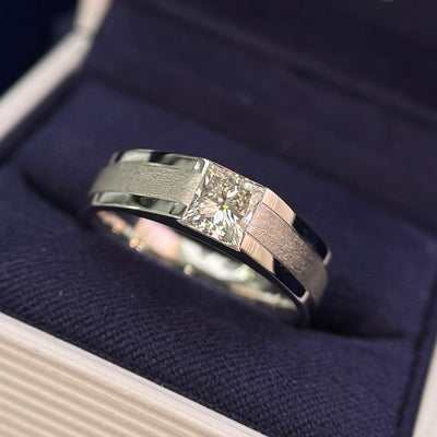 950 Platinum with 1ct 5.5mm Cushion Lab Diamond on all around 7mm Band Signet Custom Ring, 14 grams, size 9