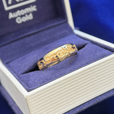14k Yellow Gold Fine Lines Engraved Curvy Mirror 5mm Band Custom Ring, size 6.5