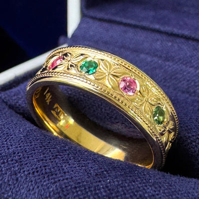 14k Yellow Gold Sapphires and Emerald on 6mm Flowers Milgrain Pattern Custom Ring