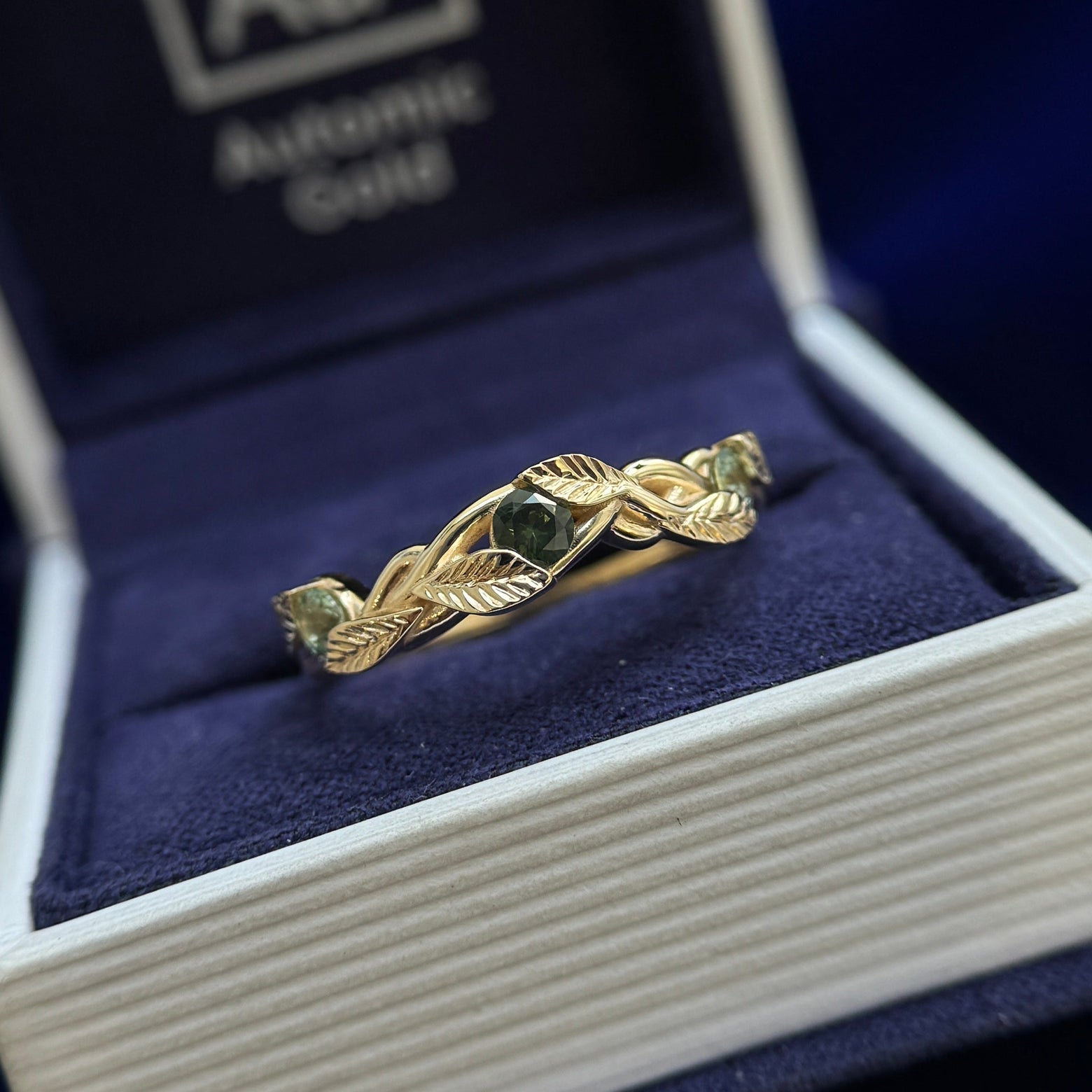 14k Yellow Gold 3pcs Green Sapphires on Leaves and Vines Comfort-fit Band Custom Ring, Size 10.25