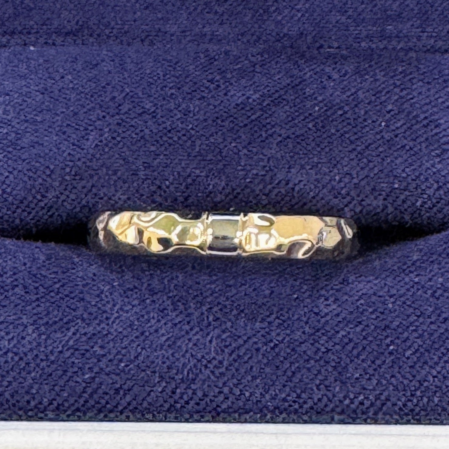 14k Yellow Gold Hammered 3mm Curvy Band Custom Ring with 2mm width Piece of polished 950 Platinum, size 6.25