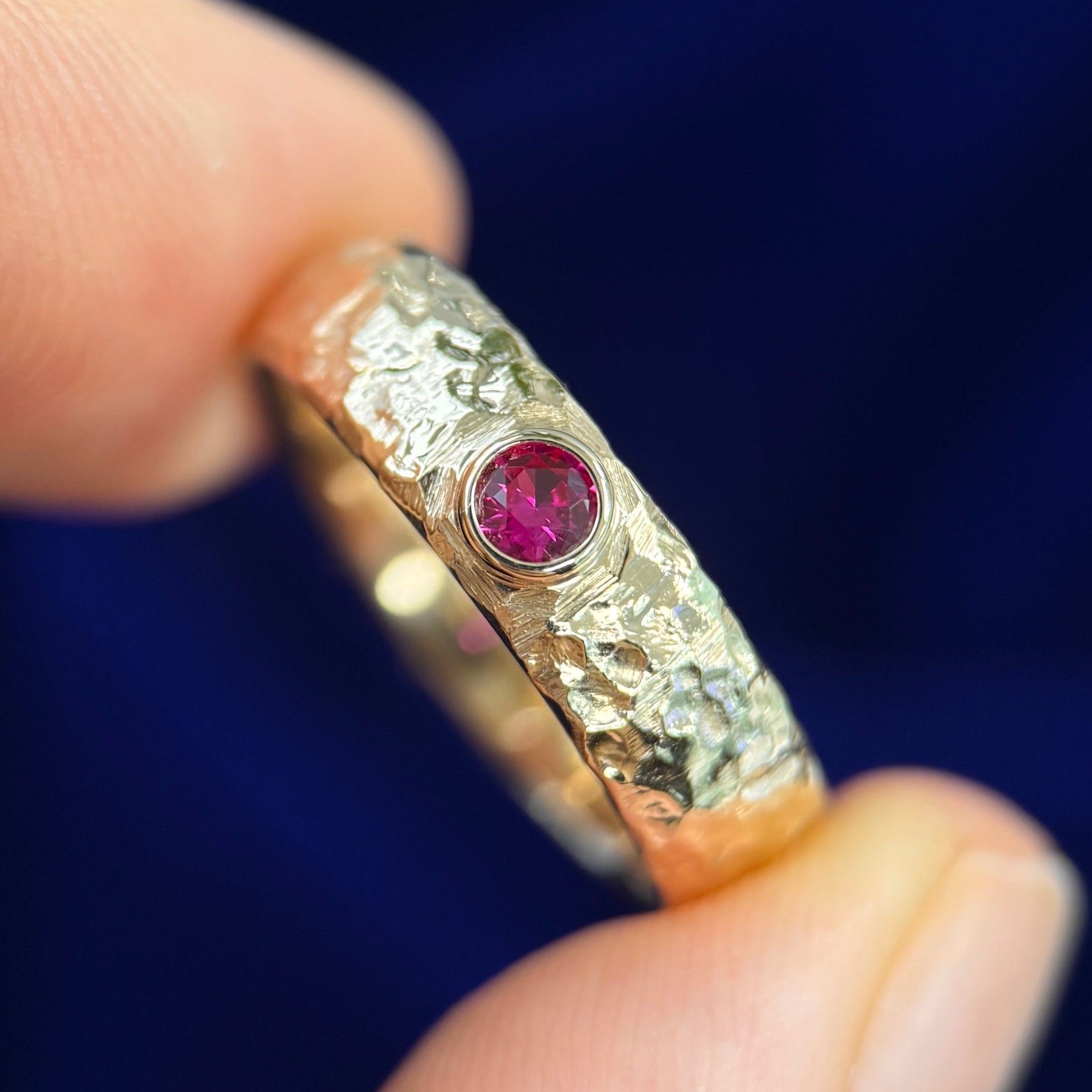 14k Yellow Gold Bezel-set 3mm Lab Ruby on 5mm Organic Mix Band, Size 7