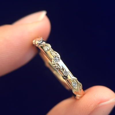 14k Yellow Gold Flush set 5pc Lab Diamonds on Leaves and Vines Wrapped Around 2.5mm Band Custom Ring, Size 7