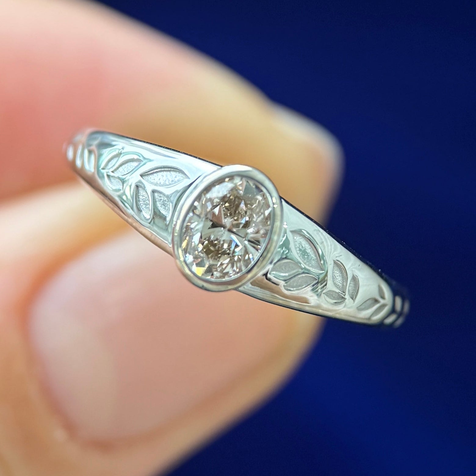 14k White Gold with 0.41ct Oval Natural Diamond on Textured Tapered Band Custom Ring, size 6