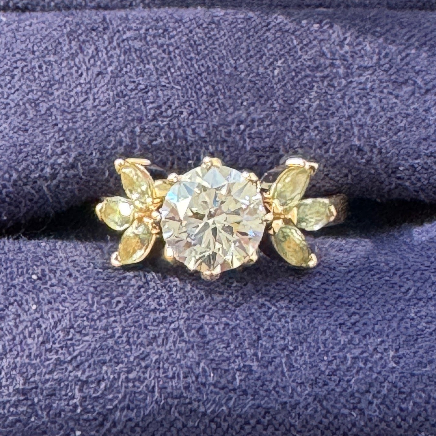 14k Yellow Gold and Petal-set 1ct Oval Lab Diamond with 6pc V-prongs-set Marquise Light Green Sapphires on 2mm Mix Mirror Band Custom Ring, size 4.5