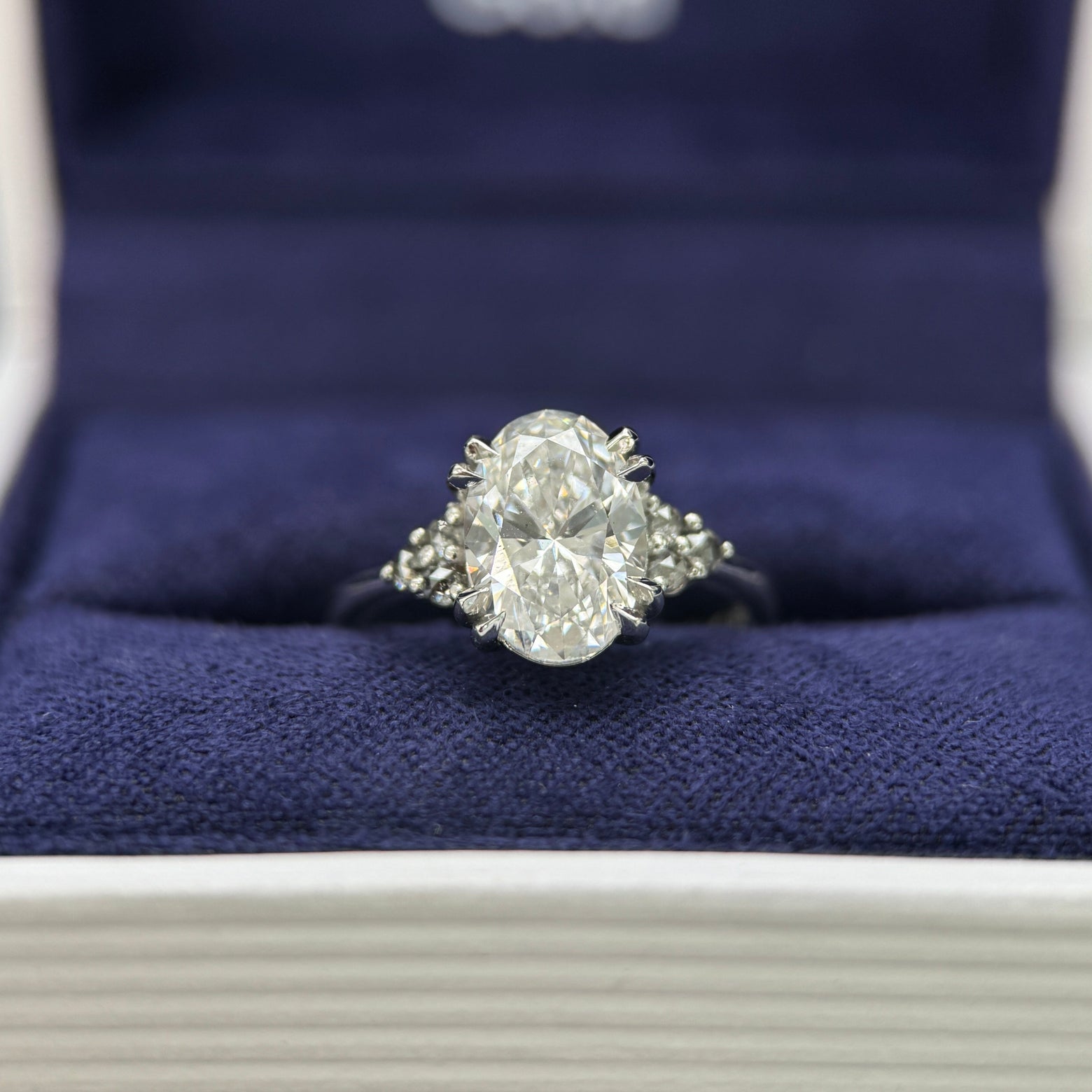 950 Platinum & 1.5ct Oval Lab Diamond & 0.14ct Salt-and-pepper Diamonds Tappered 1-2.5mm Band Custom Ring 