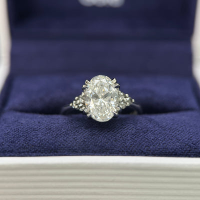 950 Platinum & 1.5ct Oval Lab Diamond & 0.14ct Salt-and-pepper Diamonds Tappered 1-2.5mm Band Custom Ring 