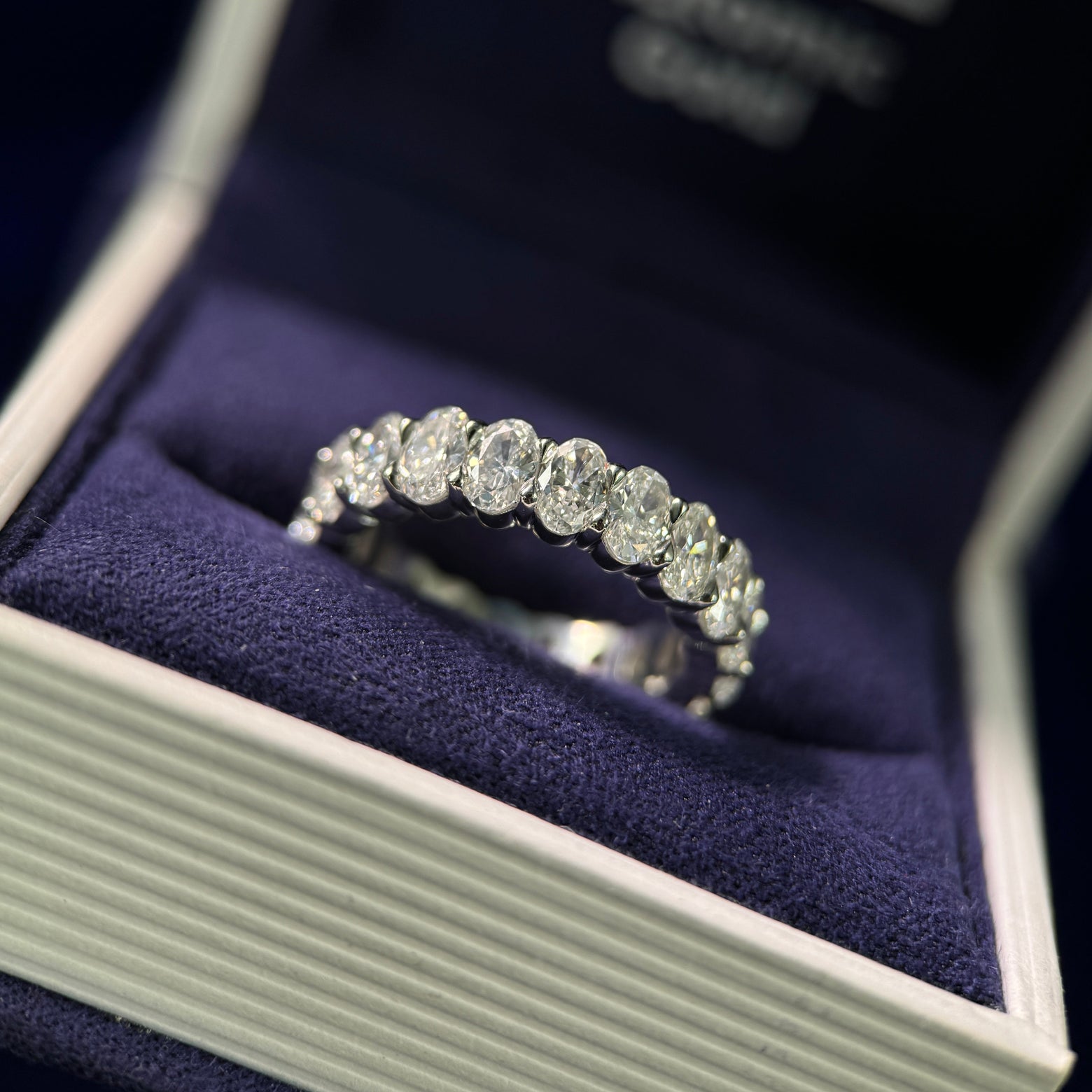 14k Yellow Gold & 0.69ct Round Green Diamond with 6pc Sapphires Cluster Leaves and Vines Custom Ring, size 7