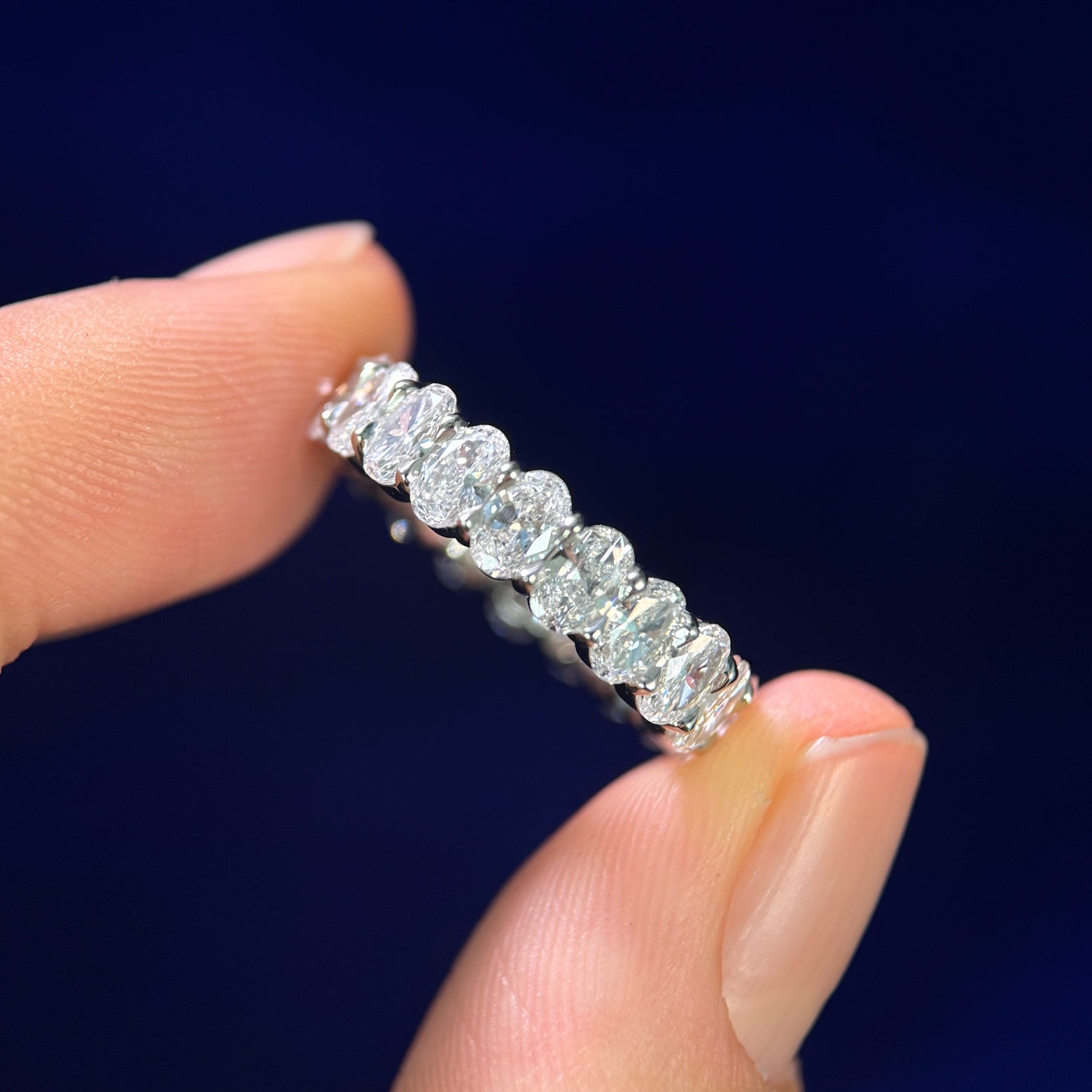 14k Yellow Gold & 0.69ct Round Green Diamond with 6pc Sapphires Cluster Leaves and Vines Custom Ring, size 7