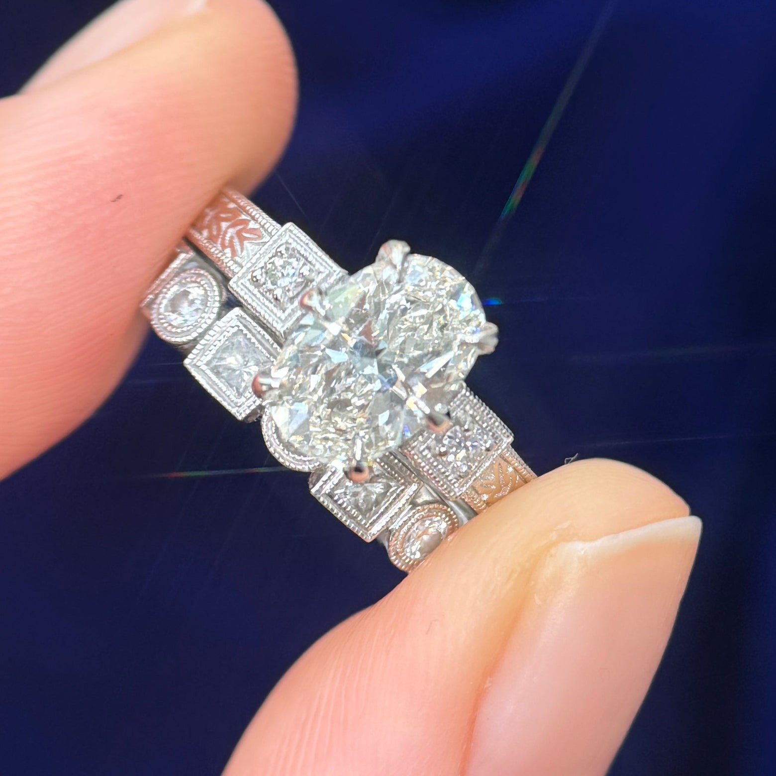 950 Platinum & 1.24ct I/VVS Oval Natural Diamond on Custom Setting Ring Set, size 4.5