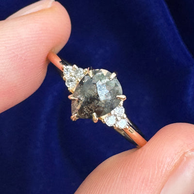 14k Yellow Gold 1.16ct 9.5x6mm Pear Salt-and-pepper Diamond with 6pc Salt and Pepper Diamonds ring