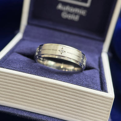 950 Platinum and Round Lad Diamonds on 6mm Line Etchings Matte and Polished Band Custom Ring, 9.25