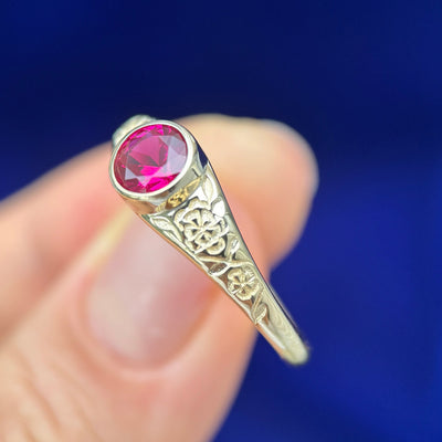 14k Yellow Gold & 6mm Round Rose-cut Moissanite on Poppy flower Filigree Tapered Band Custom Ring, size 10