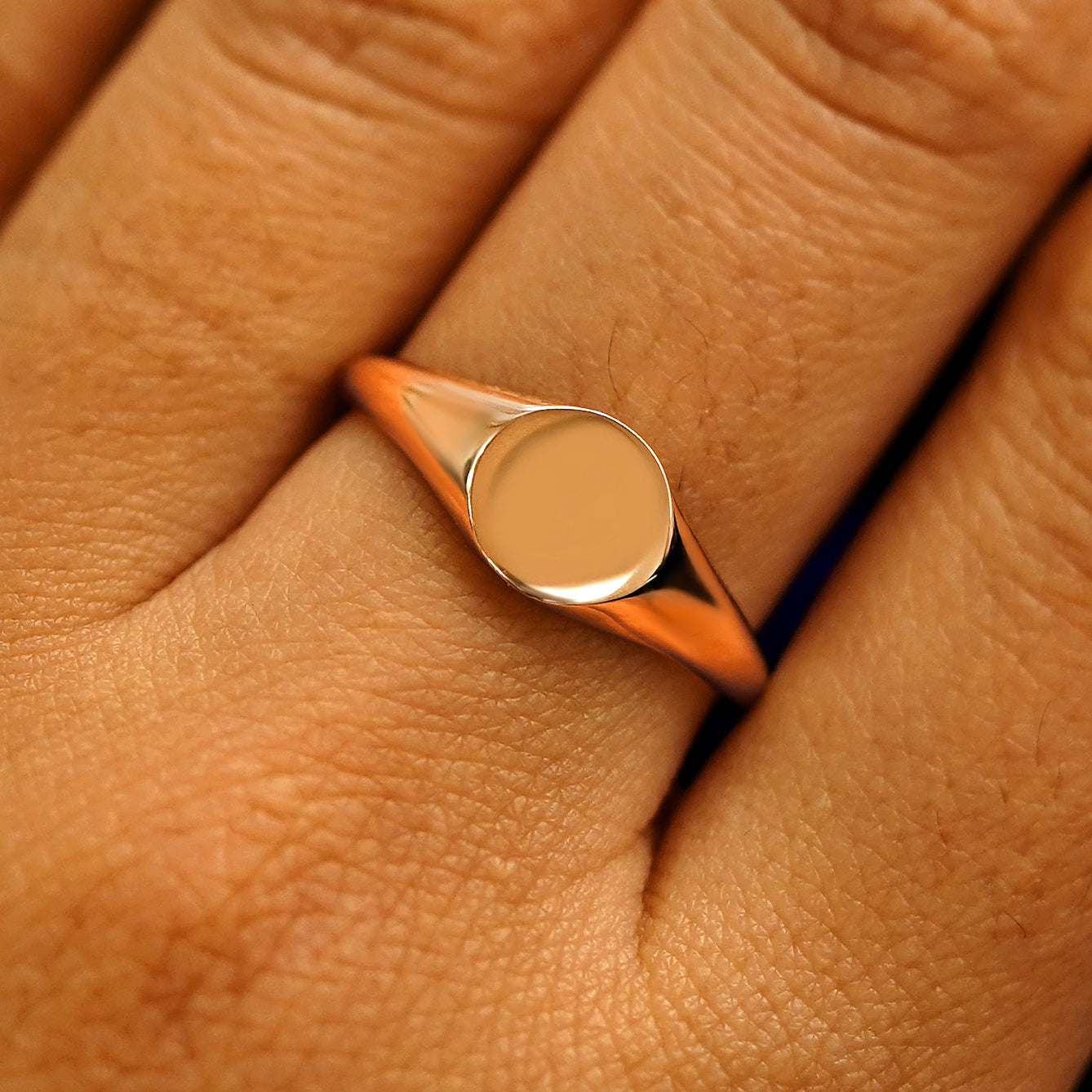 Automic Gold Signet Ring | Minimal Sustainable Fine Jewelry