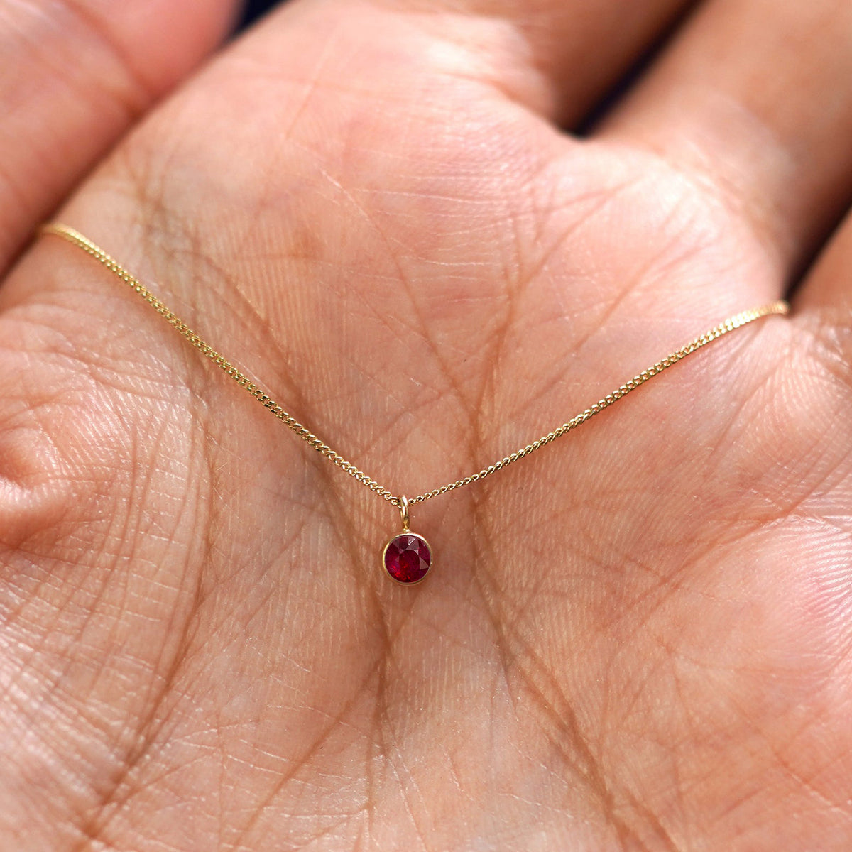 6.70 Crt Nturl Red Ruby nd Nturl Dimond 14K Solid Yellow Gold 6.70 Crt Nturl Red Ruby nd Nturl Dimond 14K Solid Yellow Gold
