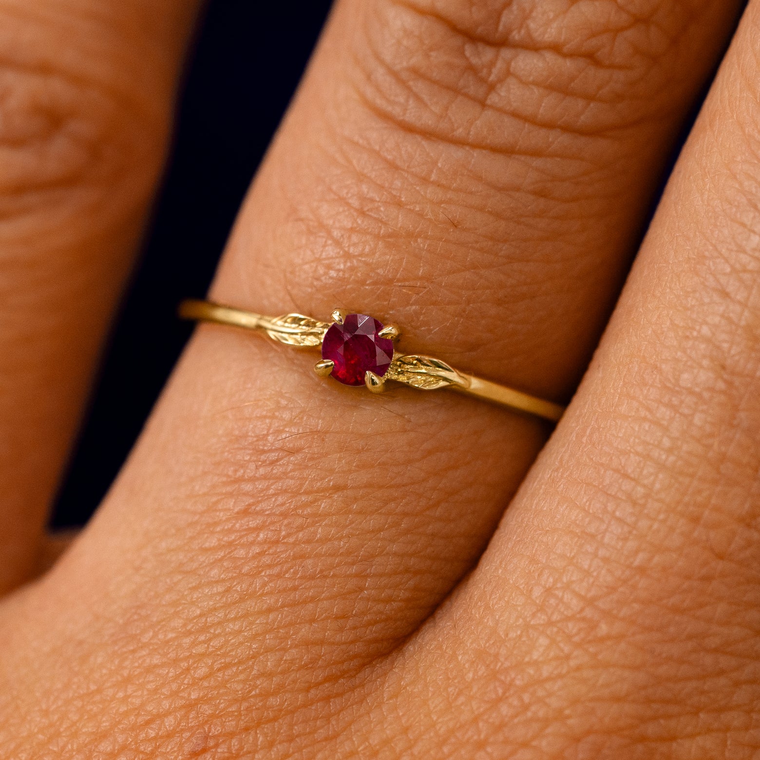 Gemstone Two Leaf Ring