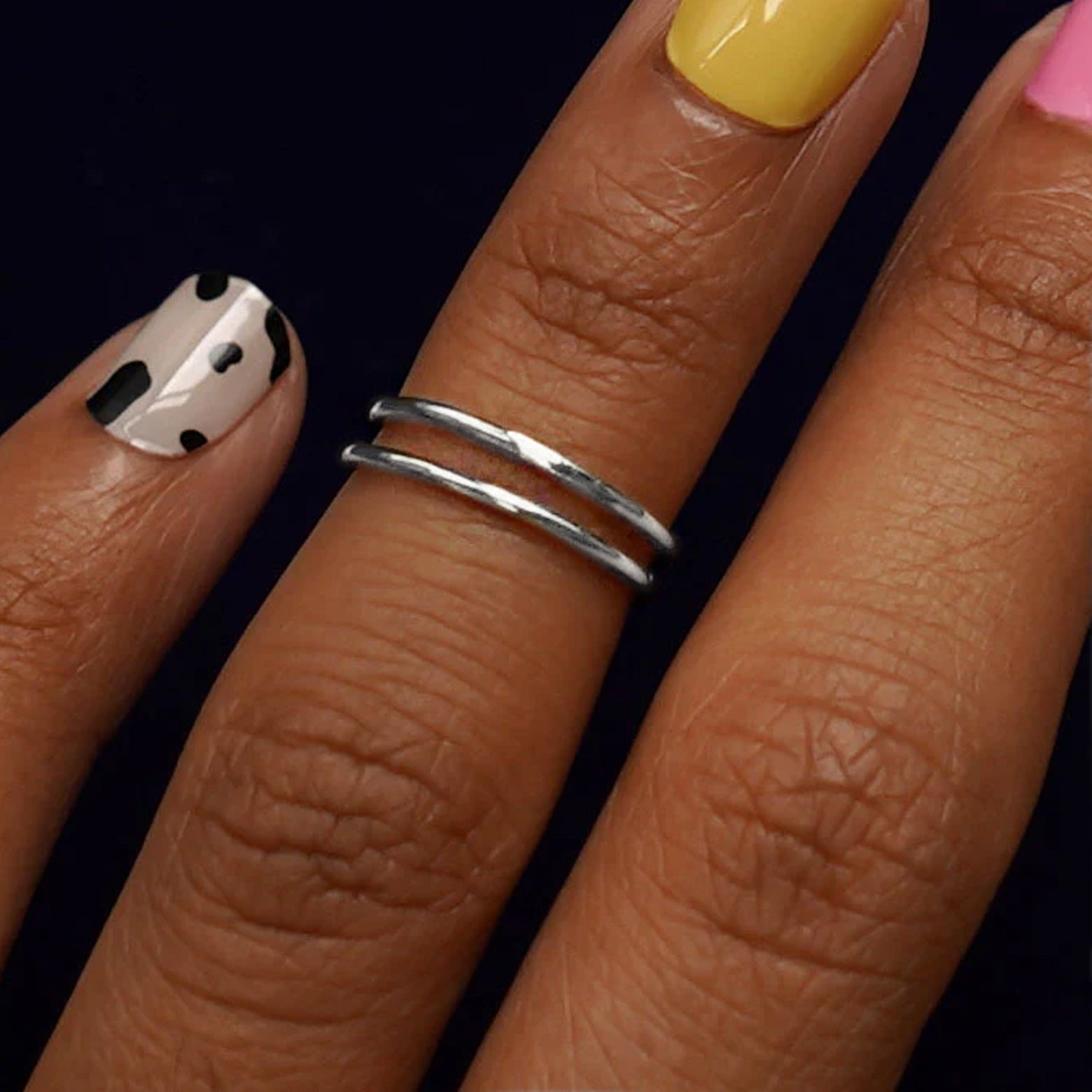 Double Line Toe Ring shown in options of white gold