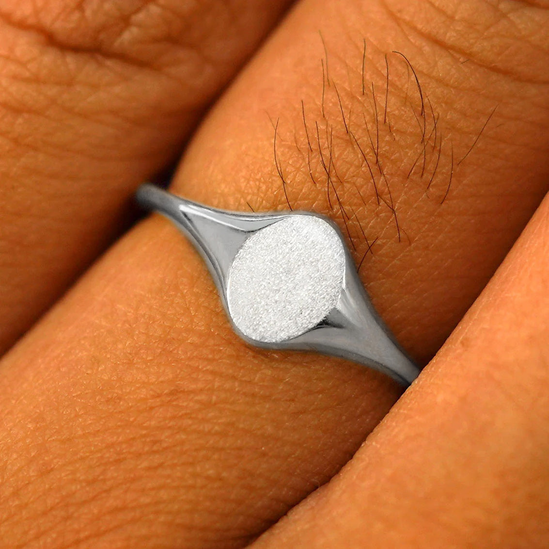 Automic Gold Oval Signet Ring | Sustainable Fine Jewelry