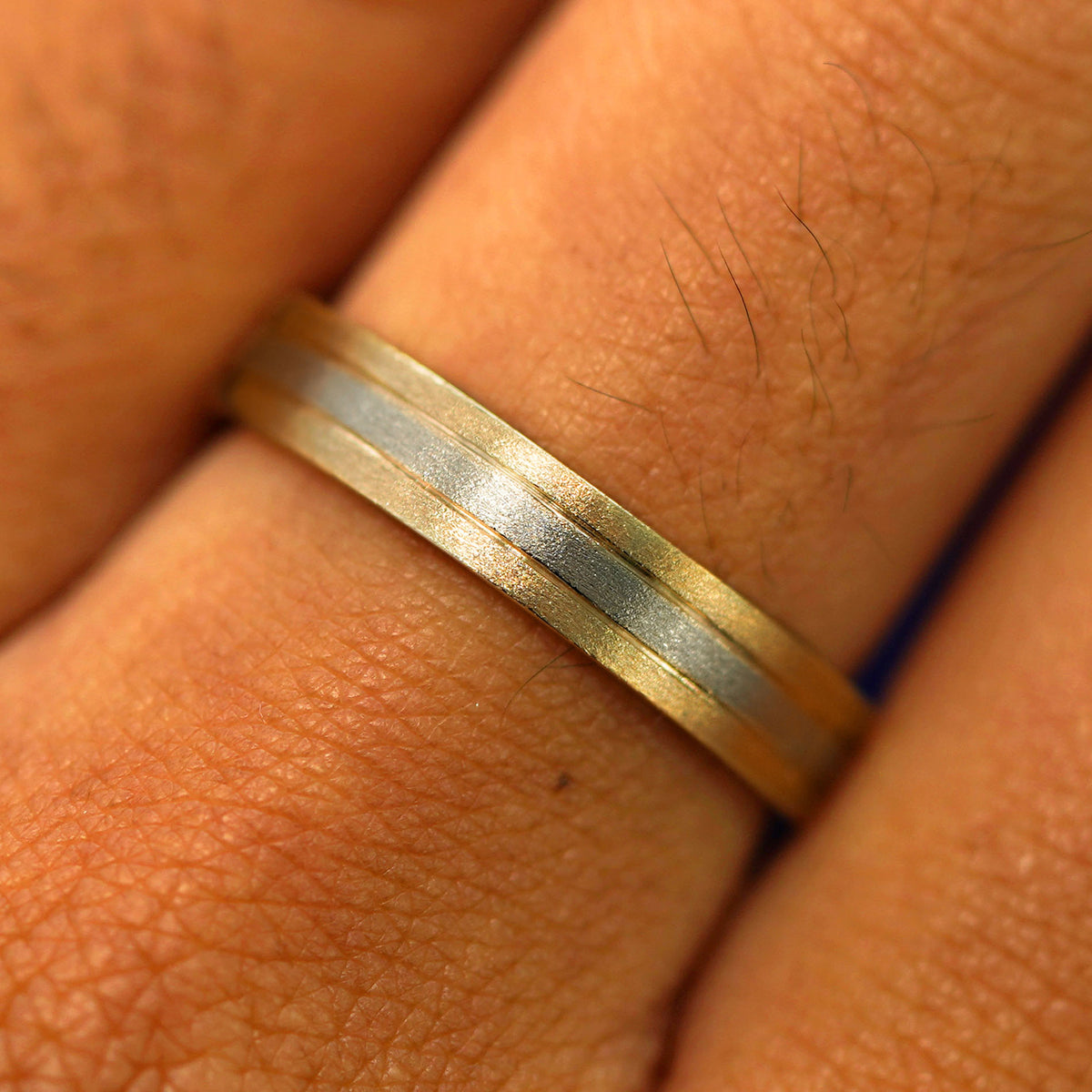 Gold Inlay Rings Inlay wedding band 60 photos - Vianawedding.com