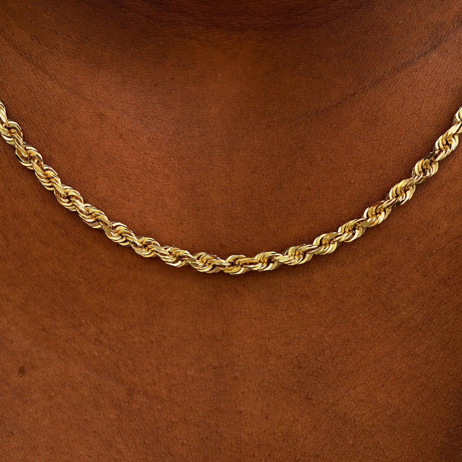 yellow-gold-thick-rope-