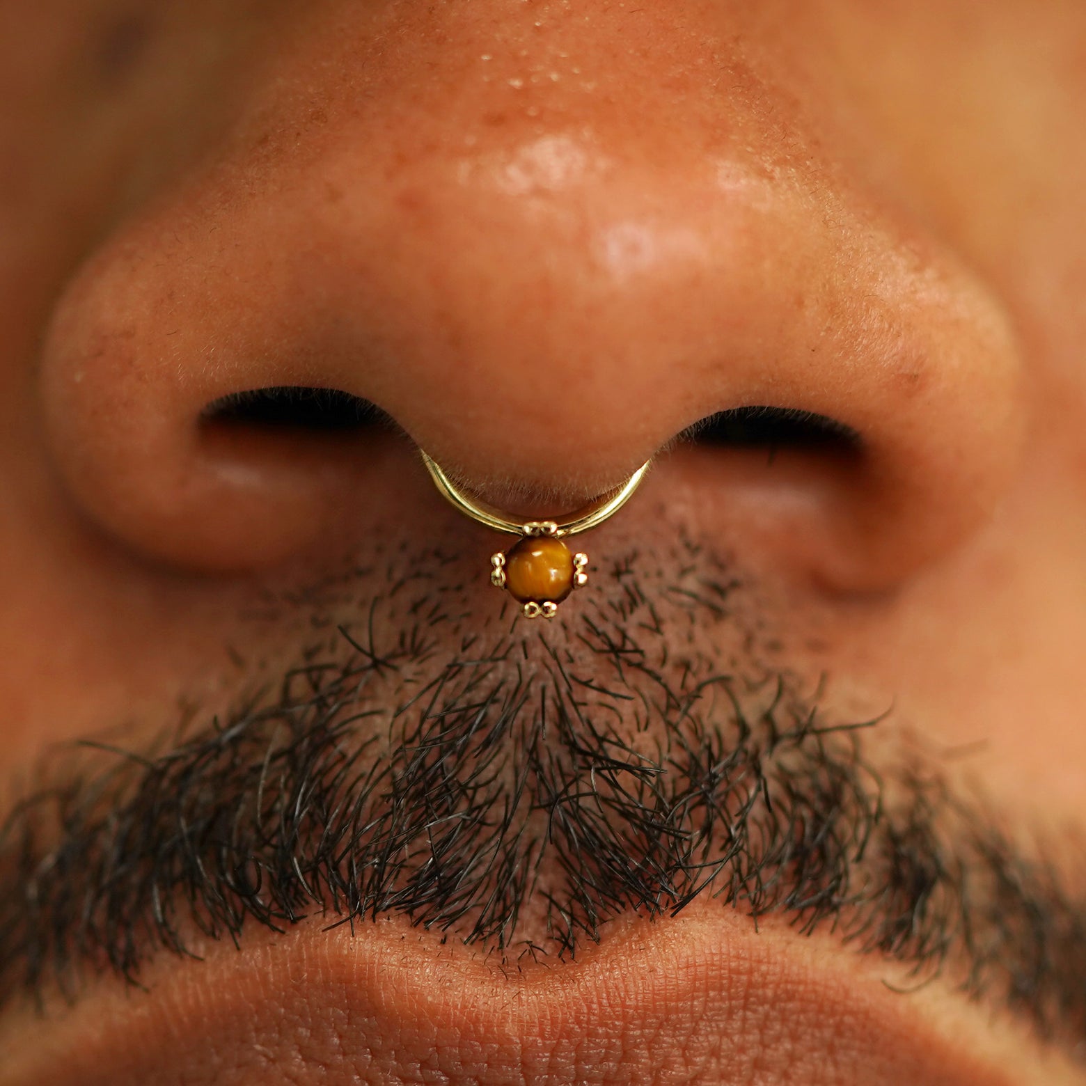 Automic Gold Gemstone Septum | Sustainable Fine Jewelry Clear Lab Diamond / Non-pierced / 8mm Automic Gold Gemstone Septum | Sustainable Fine Jewelry Clear Lab Diamond / Non-pierced / 8mm